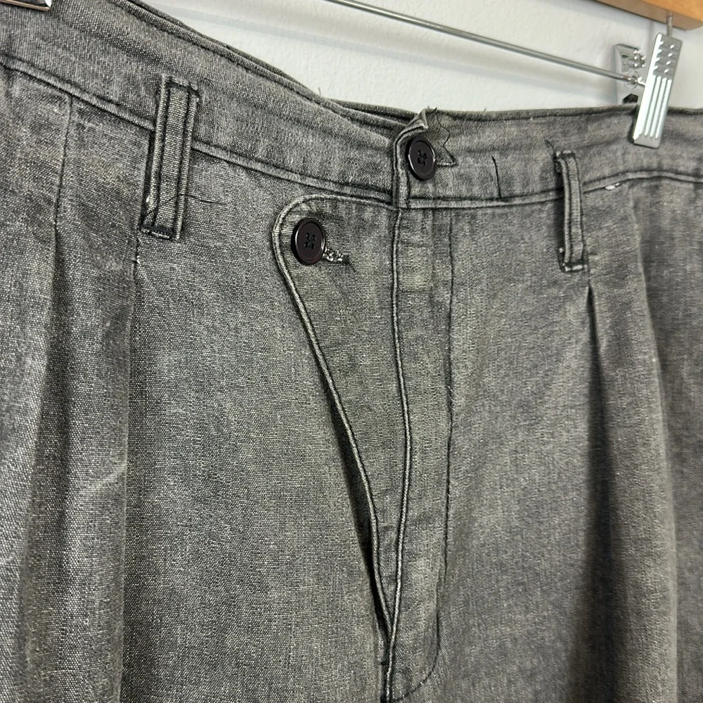 Vintage 1980’s Men’s Motto Red Dot Grey Pleated Trouser Pants Sz 33